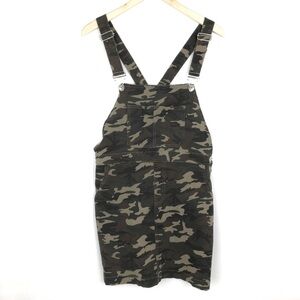 Almost Famous Women’s Camo Skirtall/Overall Green Camouflage Skirt Size Large